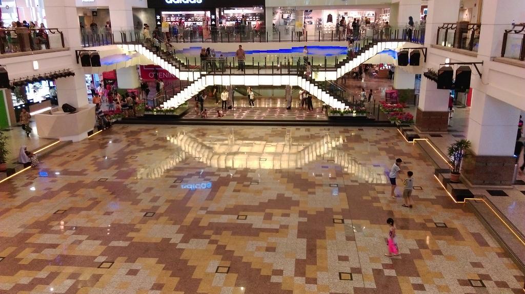 クアラルンプールイースタン スイート @ タイムズ スクエア Klアパートメント エクステリア 写真
